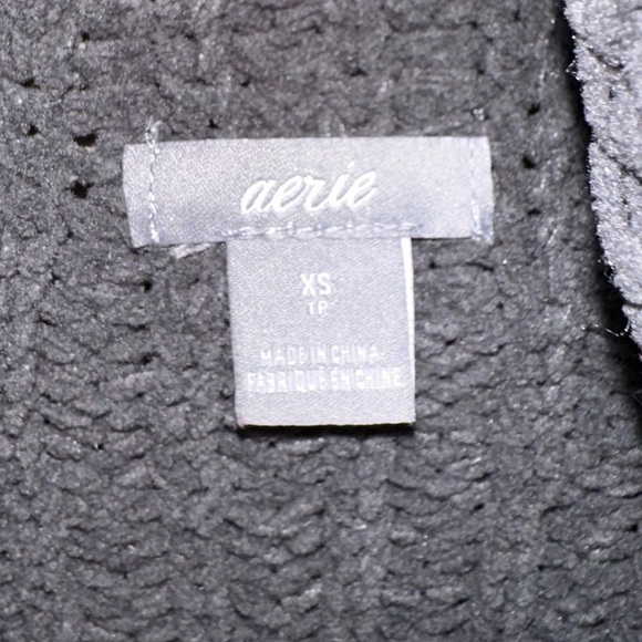 Aerie Women’s Oversized Drop Shoulder Bulky Knit Mock Turtleneck Sweater XS Gray - Picture 8 of 9